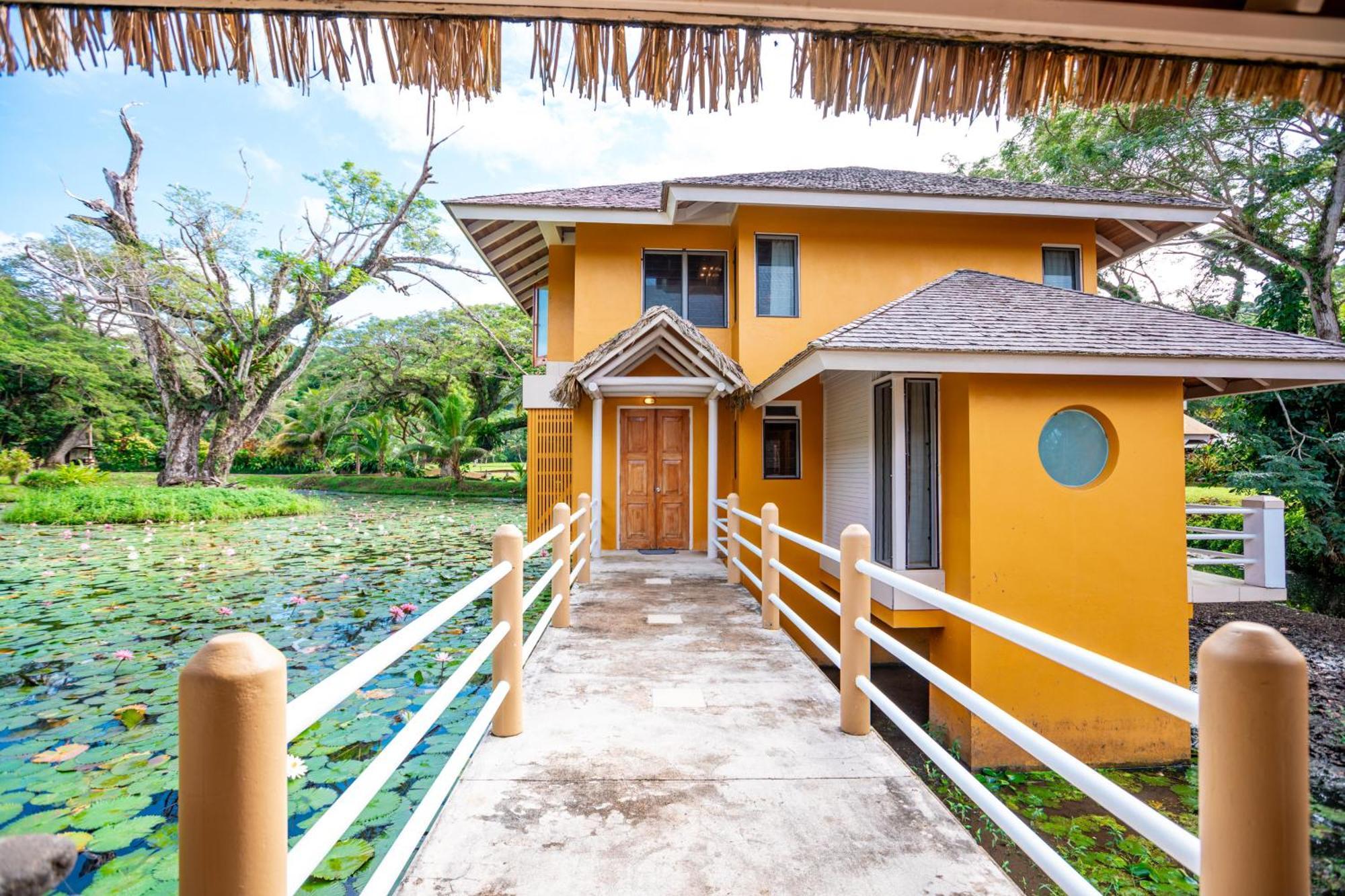 Koro Sun Resort & Rainforest Spa Савусаву Екстериор снимка