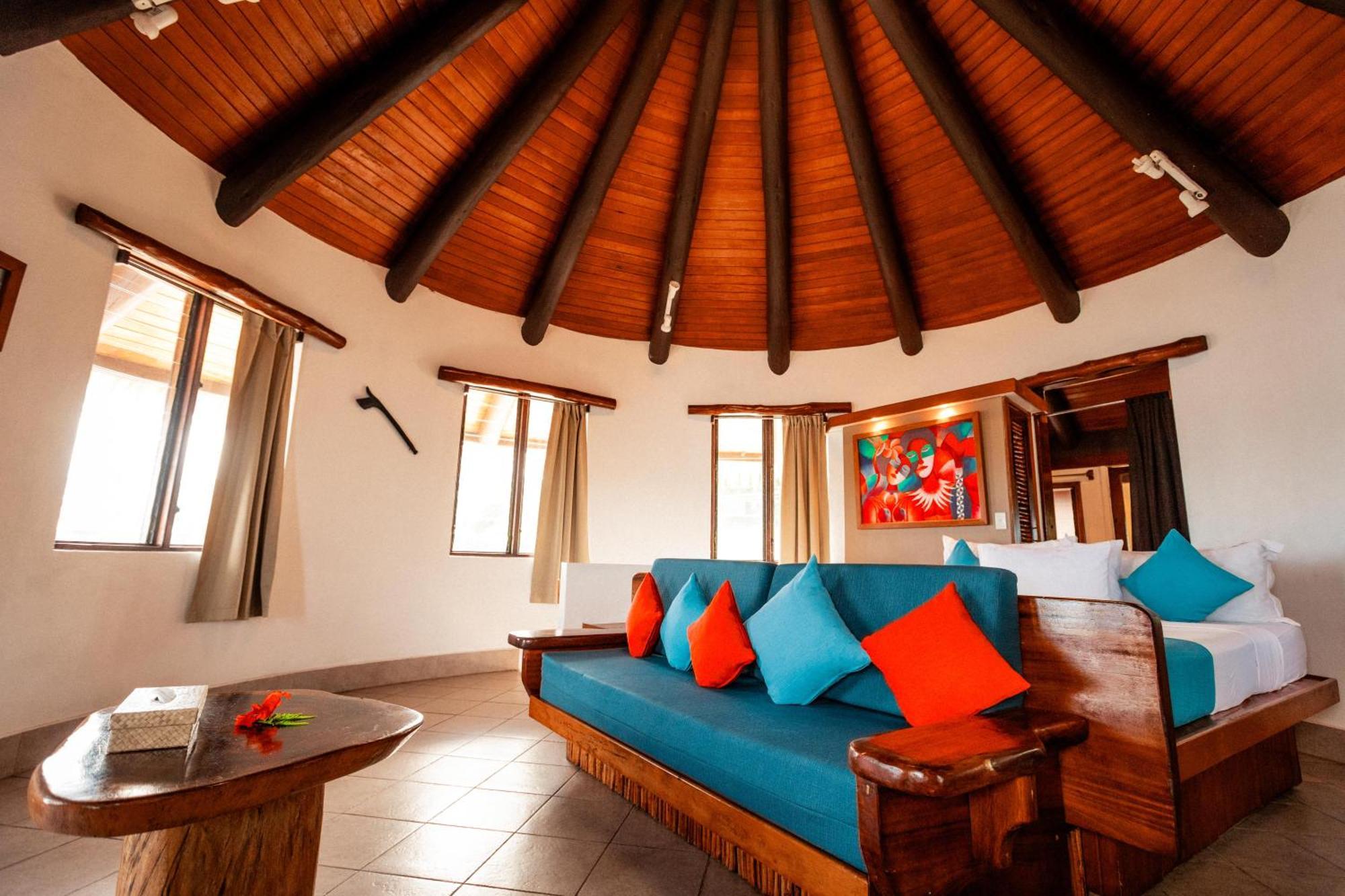 Koro Sun Resort & Rainforest Spa Савусаву Екстериор снимка
