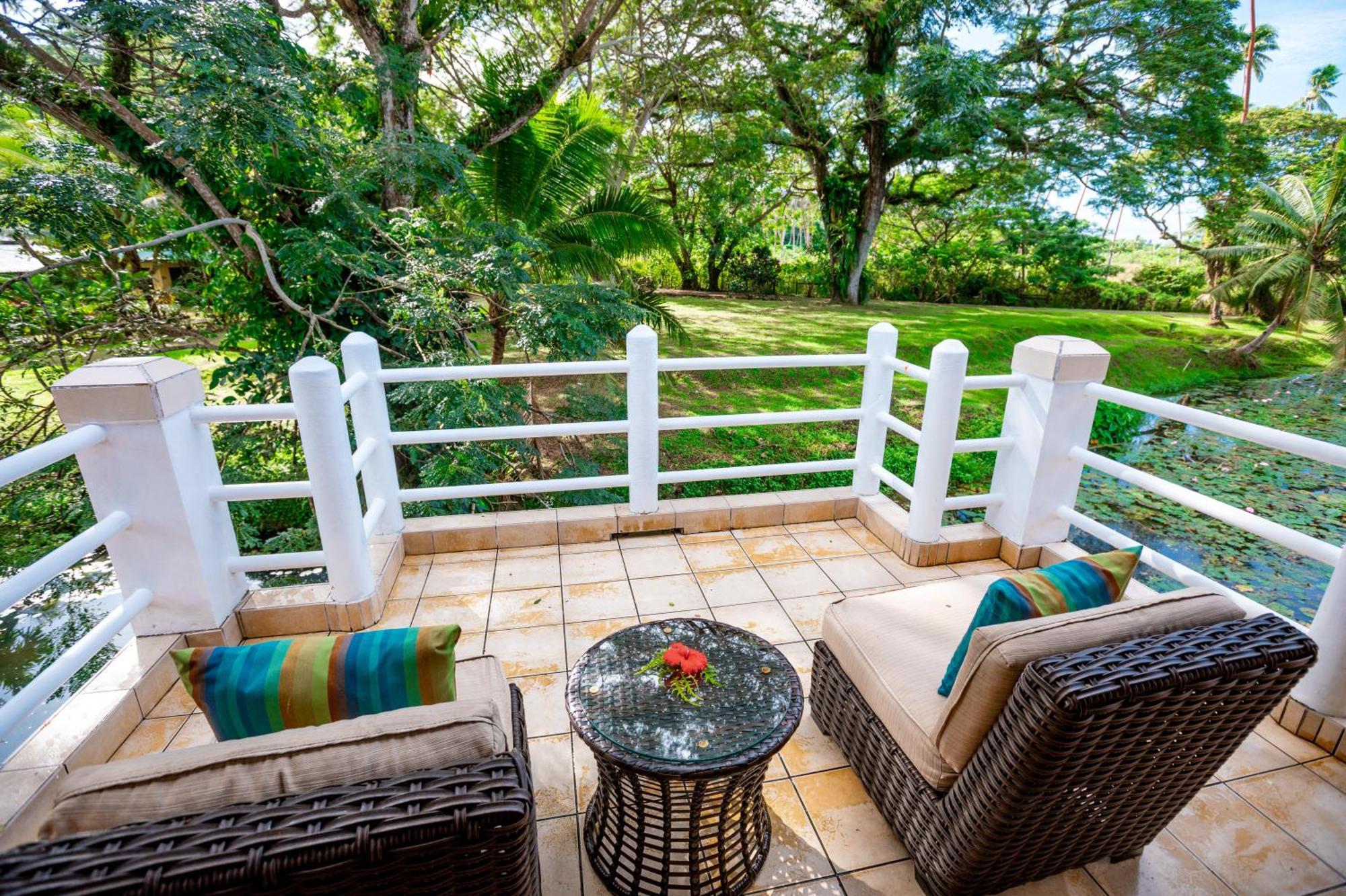 Koro Sun Resort & Rainforest Spa Савусаву Екстериор снимка