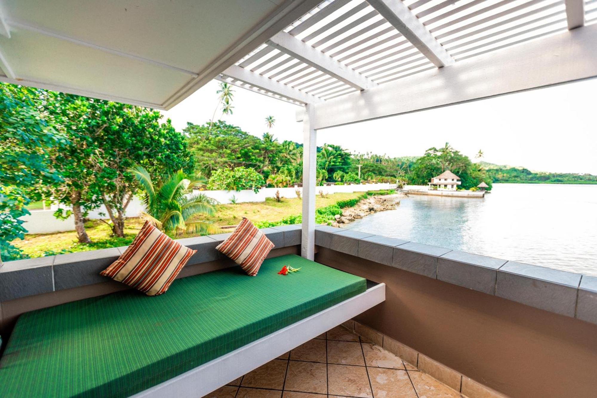 Koro Sun Resort & Rainforest Spa Савусаву Екстериор снимка