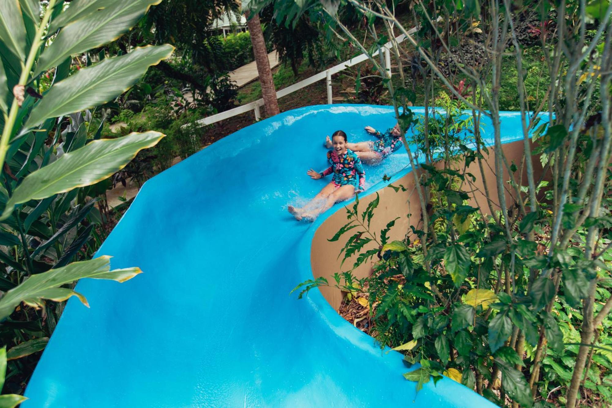 Koro Sun Resort & Rainforest Spa Савусаву Екстериор снимка